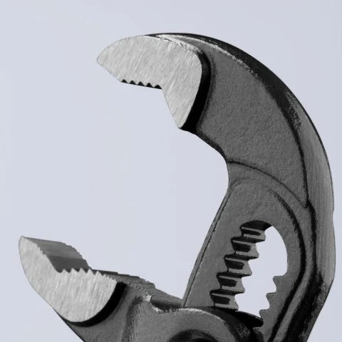 Knipex 87 01 560 US 22" XXL Cobra Water Pump Pliers