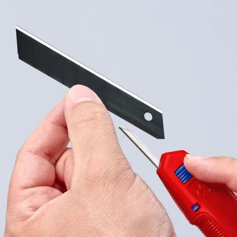 90 10 165 BKA 6 1/2" CutiX Universal Snap Knife