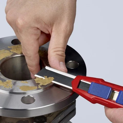 90 10 165 BKA 6 1/2" CutiX Universal Snap Knife